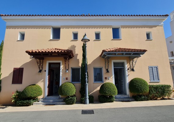Amazing 3-Bedroom Luxurious Villa for Sale in Limassol Marina