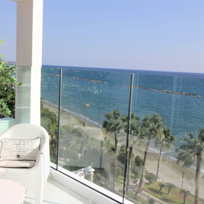 Berengaria Court: 2 Bedroom Beachfront Apartment for Sale in Agios Tychonas, Limassol